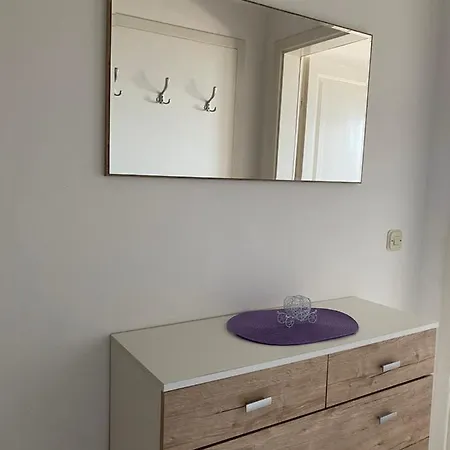 Mirta アパート グラダツ