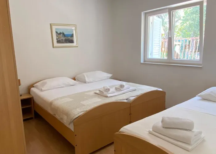 Mirta Apartamento Gradac (Split-Dalmatia)